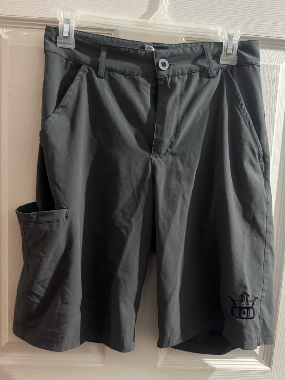 Dynamic men's shorts. Dark gray. Size 30